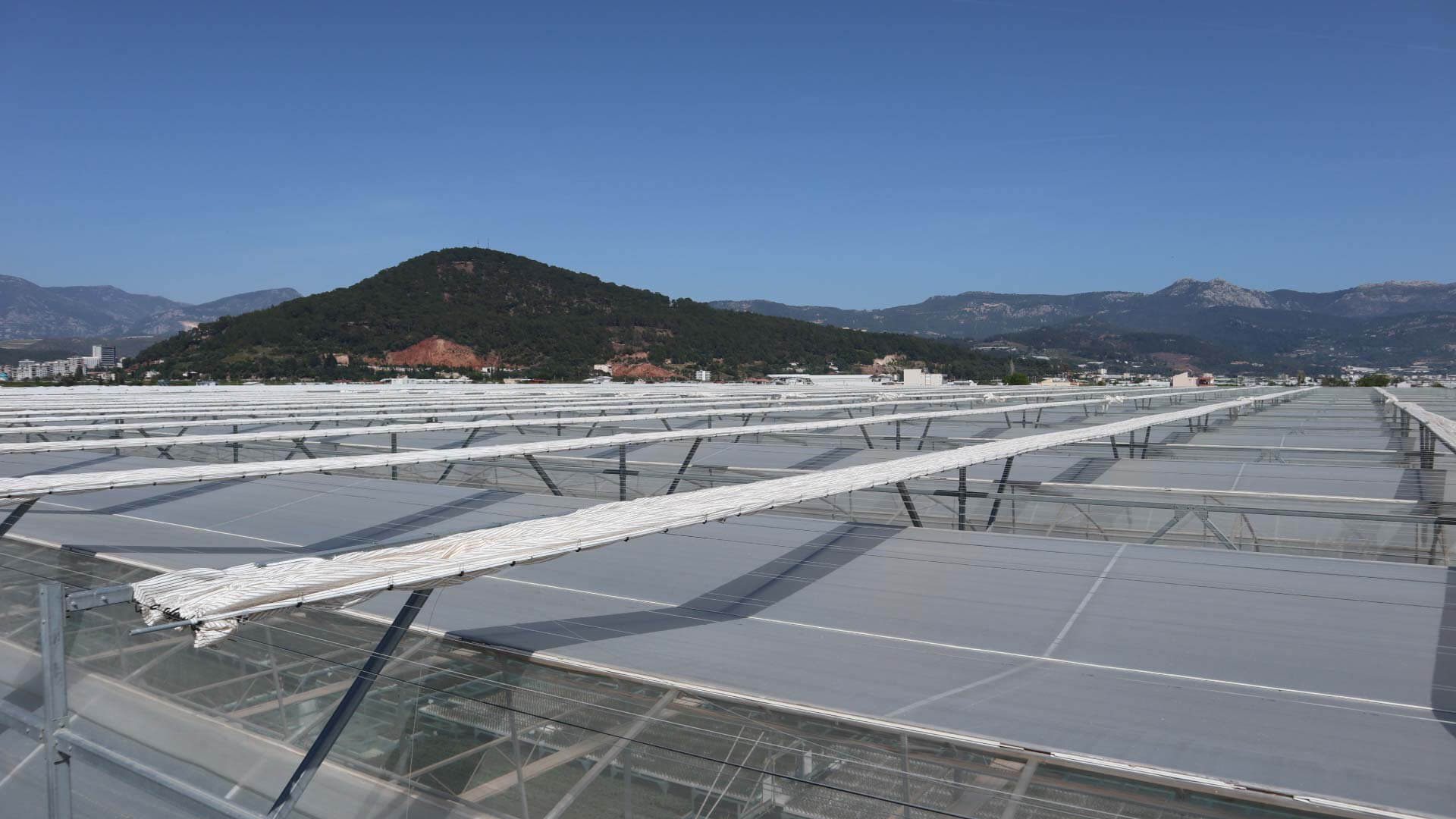 harici-perdeli-plastik-seralar-golgeleme harici perdeli plastik seralar golgeleme